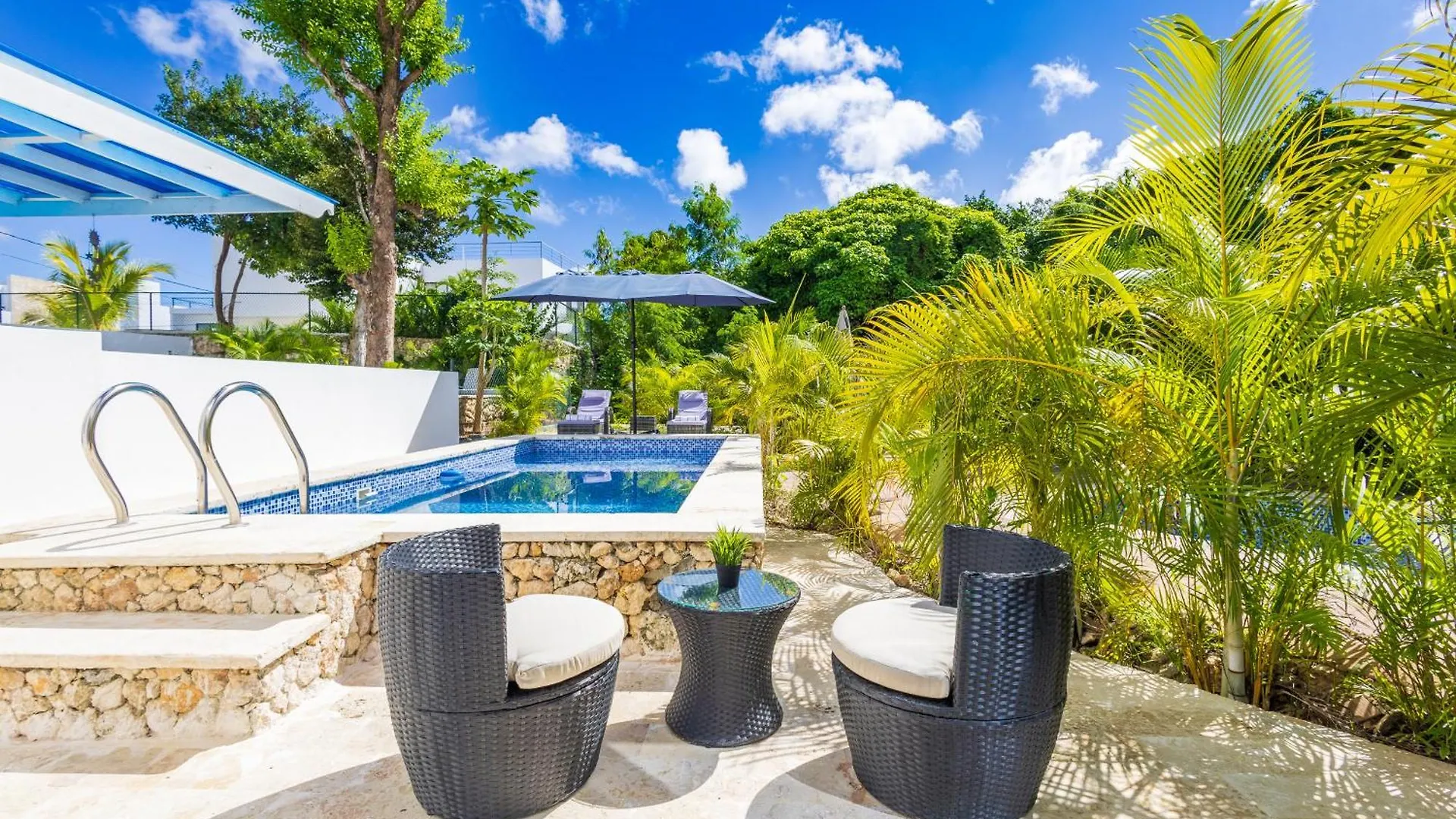 Relaxing 3-Bedroom Villa With Pool & Rooftop Jacuzzi In A Secluded Setting Punta Cana