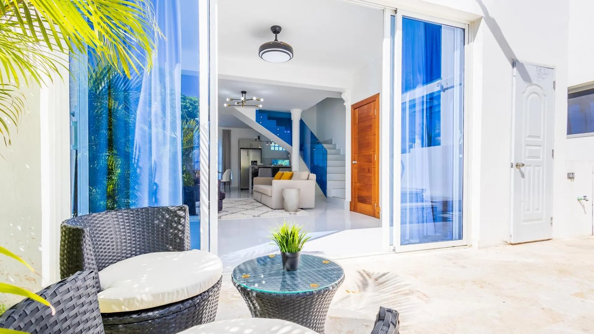 Relaxing 3-Bedroom Villa With Pool & Rooftop Jacuzzi In A Secluded Setting Punta Cana