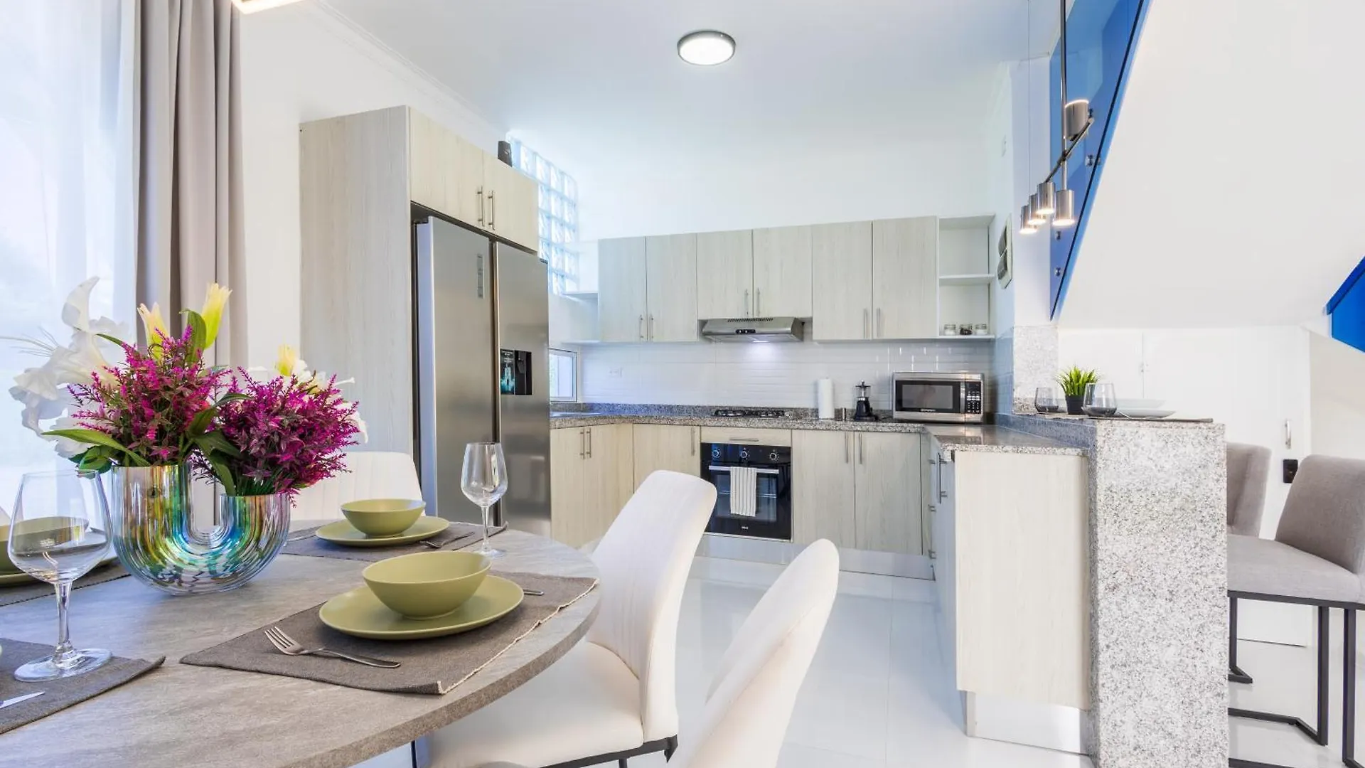 Relaxing 3-Bedroom Villa With Pool & Rooftop Jacuzzi In A Secluded Setting Punta Cana 0*,